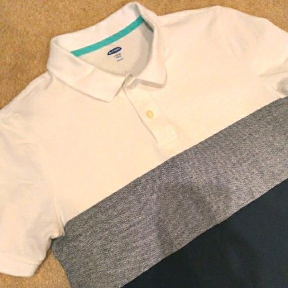 Old Navy Boys Colorblock Polo Shirt - Picture 3 of 3